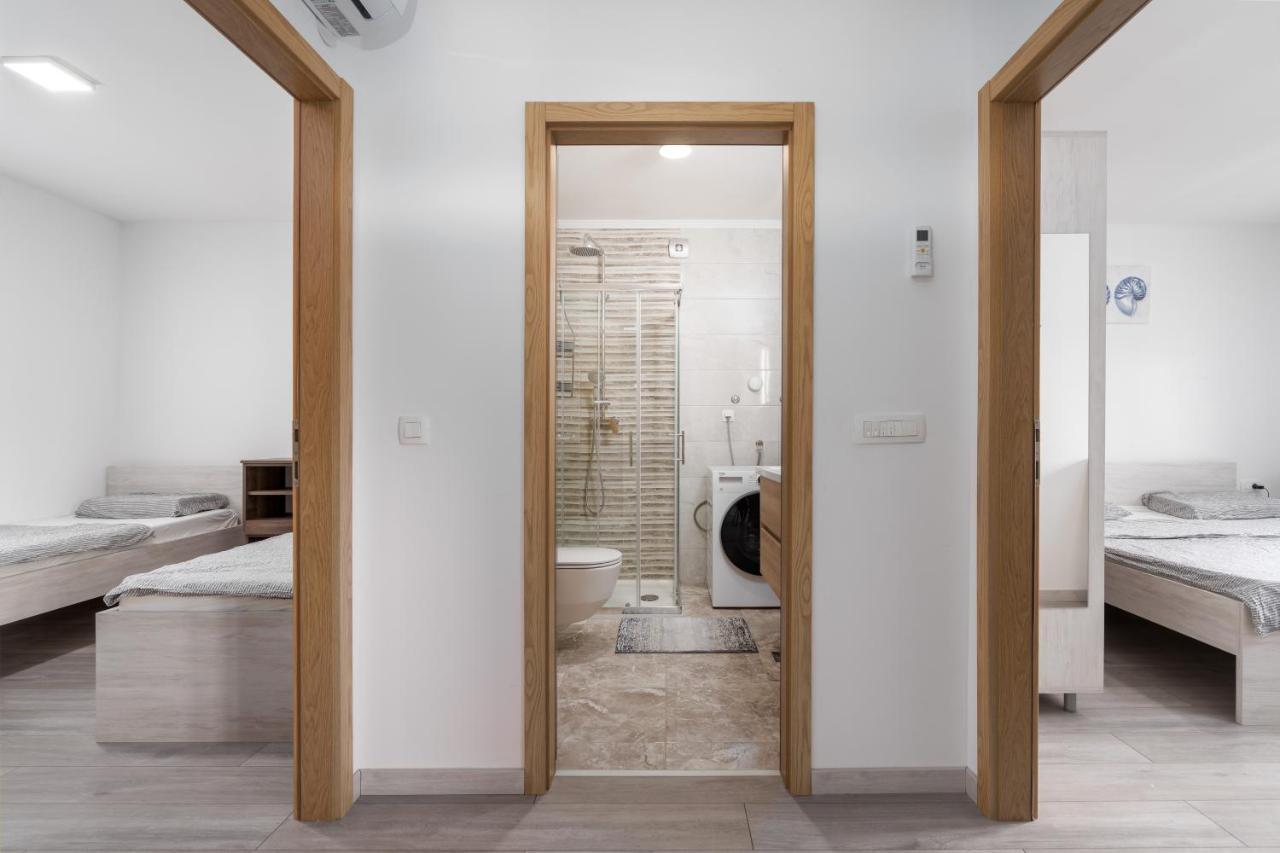 Apartmani Villa Ruby Linardići Exteriör bild