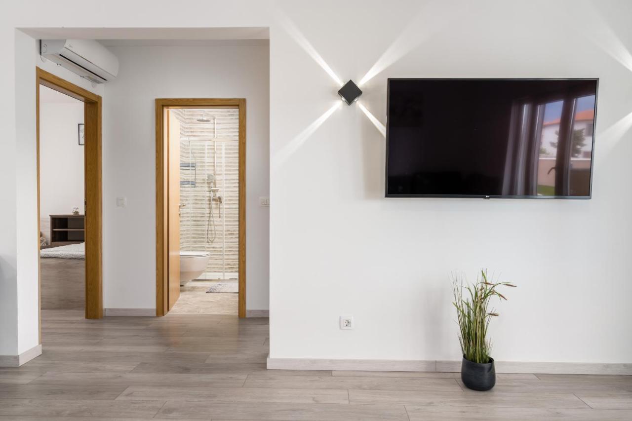 Apartmani Villa Ruby Linardići Exteriör bild